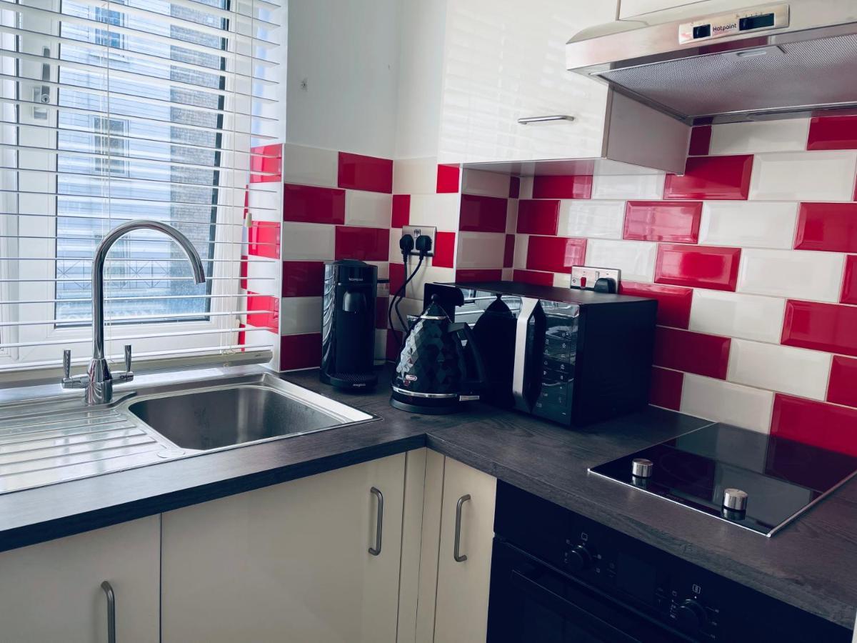 Central London Stylish Newly Decorated Studio Flat מראה חיצוני תמונה
